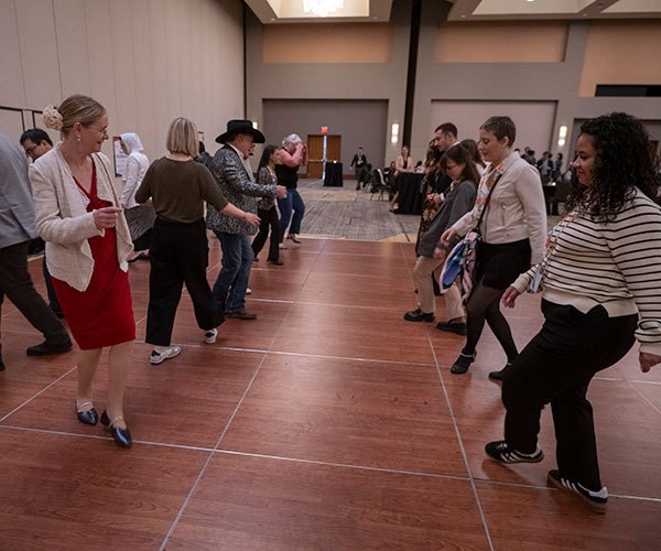 San Antonio, TX - SABCS 2025 San Antonio Breast Cancer Symposium @ SABCS Speakers and attendees during General Views here today, Thursday December 11, 2025. during the San Antonio Breast Cancer Symposium being held at the Henry B. Gonzalez Convention Center in San Antonio, TX. The symposium features physicians, researchers, patient advocates and healthcare professionals from over 90 countries with the latest research on breast cancer treatment and prevention. Photo by © MedMeetingImages/Todd Buchanan 2025 Technical Questions: todd@medmeetingimages.com