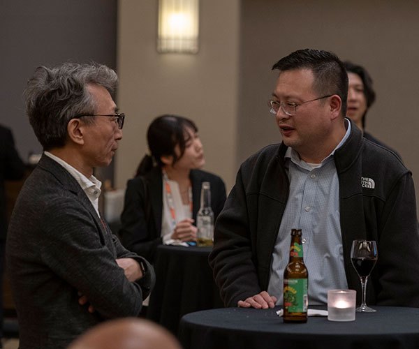 San Antonio, TX - SABCS 2025 San Antonio Breast Cancer Symposium @ SABCS Speakers and attendees during General Views here today, Thursday December 11, 2025. during the San Antonio Breast Cancer Symposium being held at the Henry B. Gonzalez Convention Center in San Antonio, TX. The symposium features physicians, researchers, patient advocates and healthcare professionals from over 90 countries with the latest research on breast cancer treatment and prevention. Photo by © MedMeetingImages/Todd Buchanan 2025 Technical Questions: todd@medmeetingimages.com