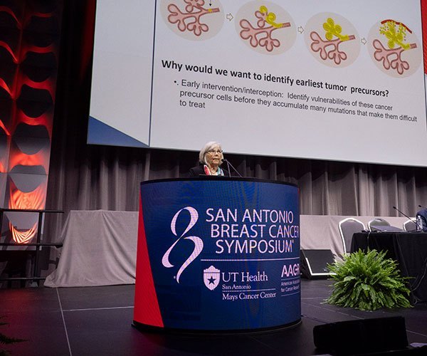 San Antonio, TX - SABCS 2025 San Antonio Breast Cancer Symposium @ SABCS Joan Brugge, MD discusses Genetic and Epigenetic Determinants of BRCA1/2 Tumorigenesis during Plenary Session here today, Friday December 12, 2025. during the San Antonio Breast Cancer Symposium being held at the Henry B. Gonzalez Convention Center in San Antonio, TX. The symposium features physicians, researchers, patient advocates and healthcare professionals from over 90 countries with the latest research on breast cancer treatment and prevention. Photo by © MedMeetingImages/Todd Buchanan 2025 Technical Questions: todd@medmeetingimages.com