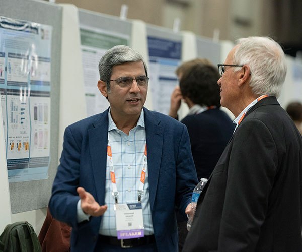 San Antonio, TX - SABCS 2025 San Antonio Breast Cancer Symposium @ SABCS Presenters and attendees during Poster Session here today, Thursday December 11, 2025. during the San Antonio Breast Cancer Symposium being held at the Henry B. Gonzalez Convention Center in San Antonio, TX. The symposium features physicians, researchers, patient advocates and healthcare professionals from over 90 countries with the latest research on breast cancer treatment and prevention. Photo by © MedMeetingImages/Todd Buchanan 2025 Technical Questions: todd@medmeetingimages.com